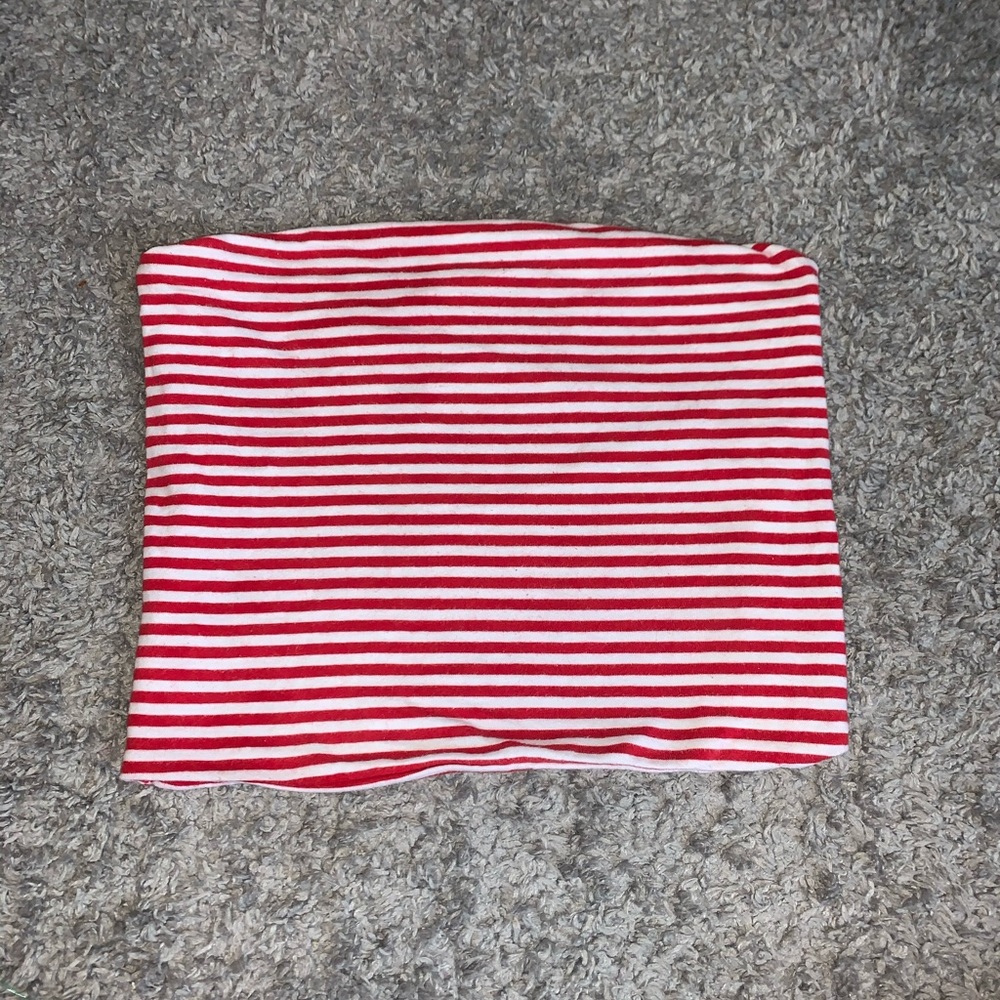 Red and white crop tube top